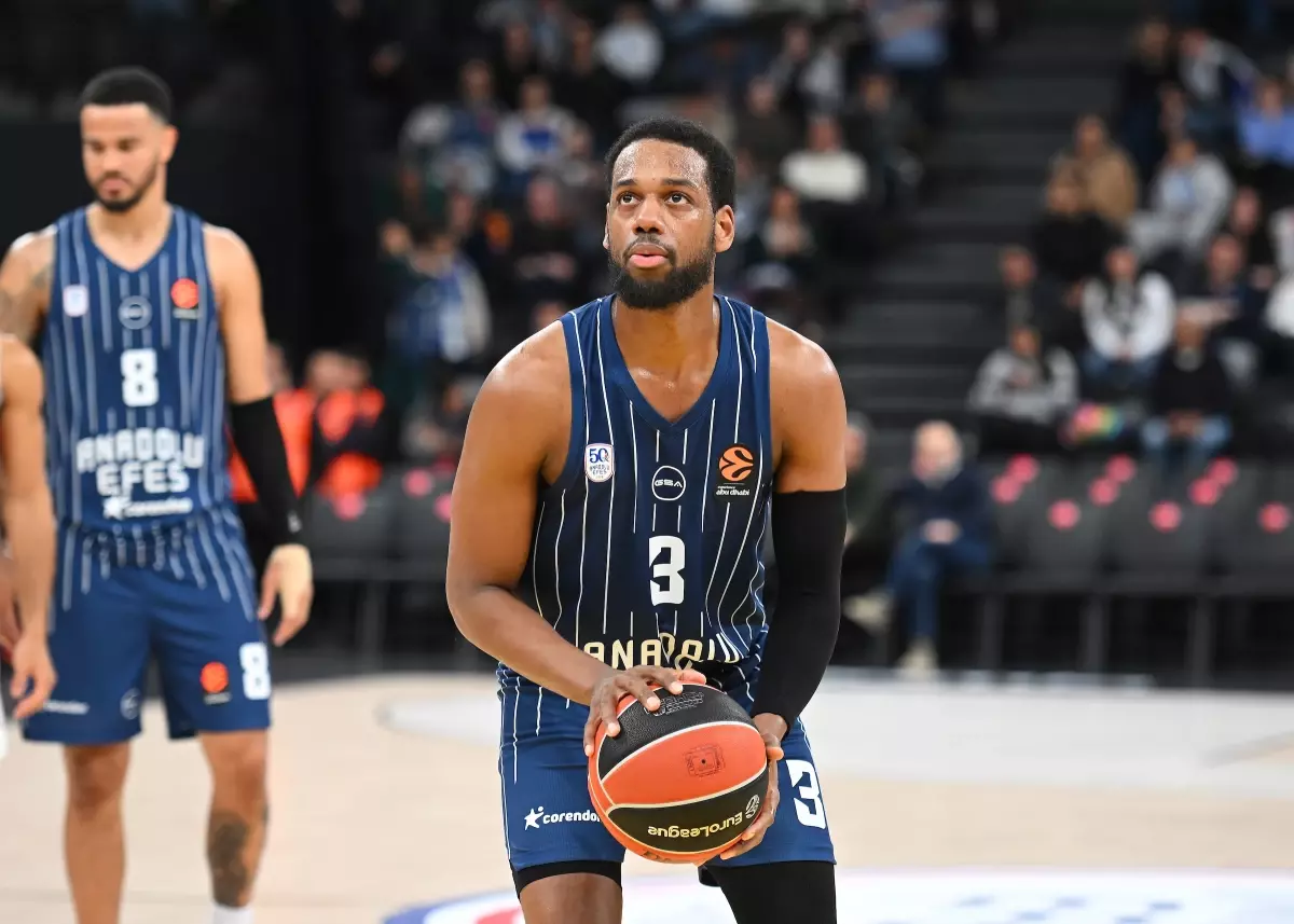 Kosner Baskonia Vitoria-Gasteiz: 75-89