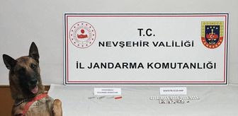 Nevşehir'de iki otomobilde sentetik uyuşturucu hap ele geçirildi