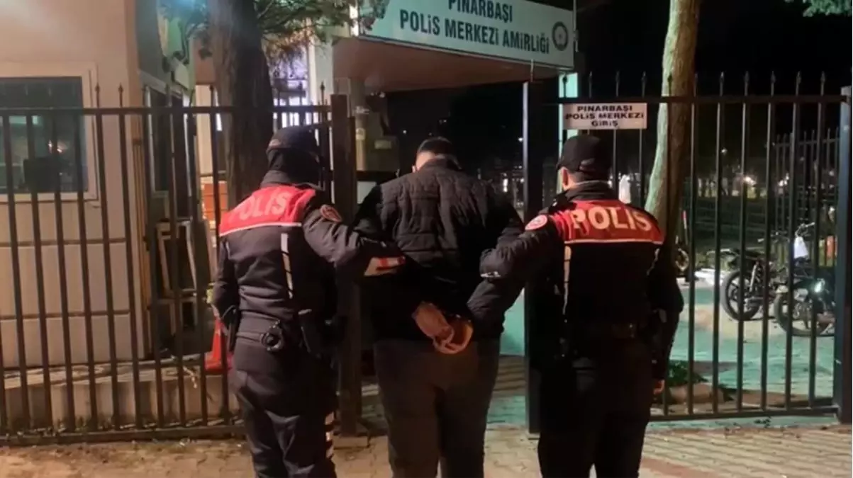 Polise sahte kimlik gösteren şüphelinin 128 suçtan arandığı ortaya çıktı