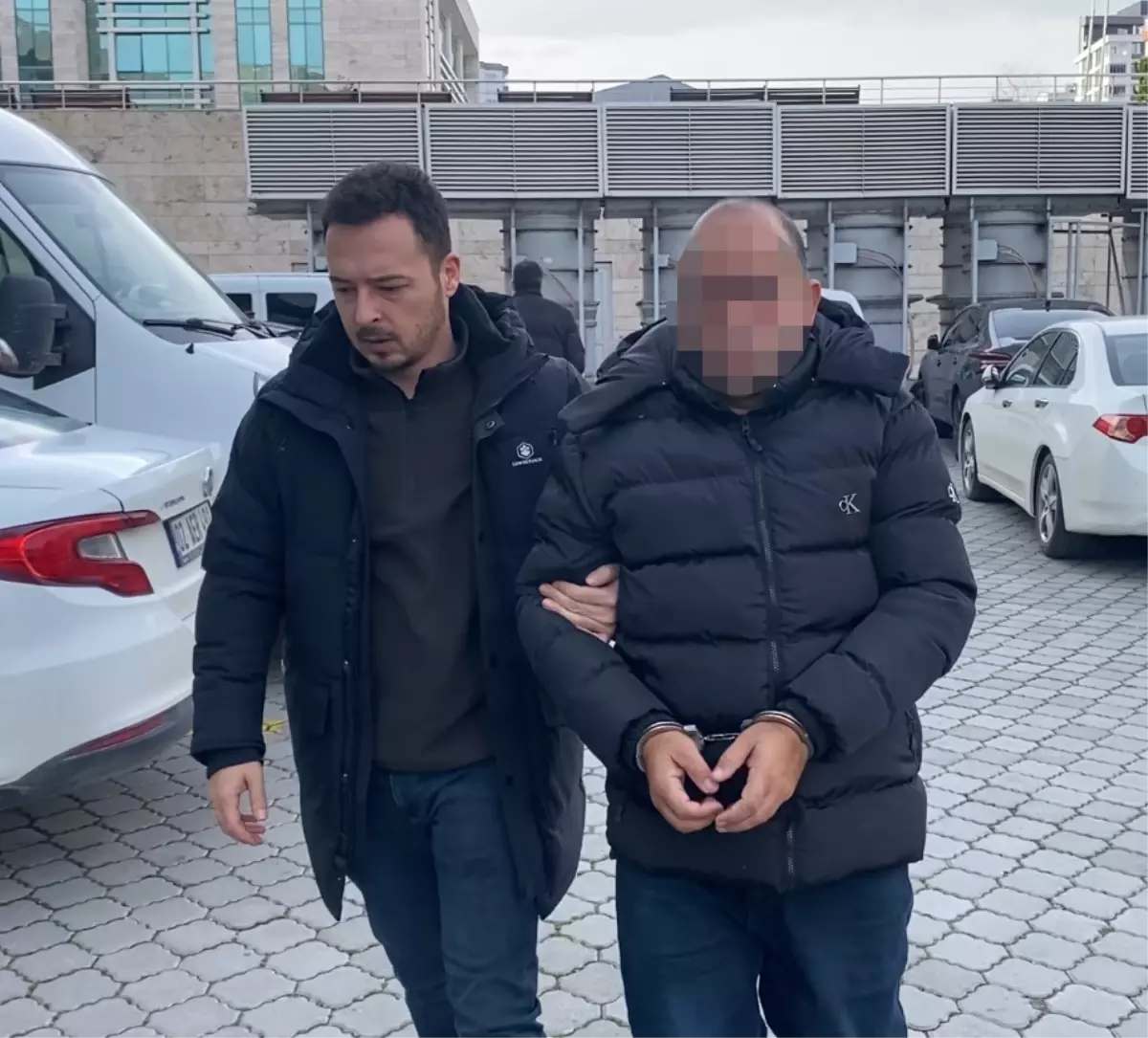 Sahte kimlikle 10 milyon liraya arsa satışı yapan şüpheliye gözaltı