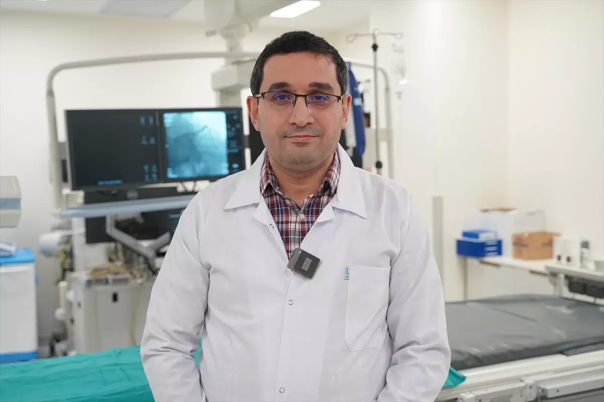 Sigarayı bırakanlarda kalp krizi riski yüzde 50 azalıyor