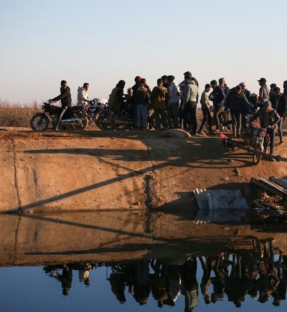 suriye de ypg ye ragmen insani koridor acildi 19467007 6910 m