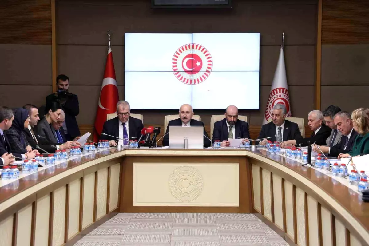 Tapu Kanunu'nda değişiklik yapılmasına ilişkin kanun teklifi komisyonda