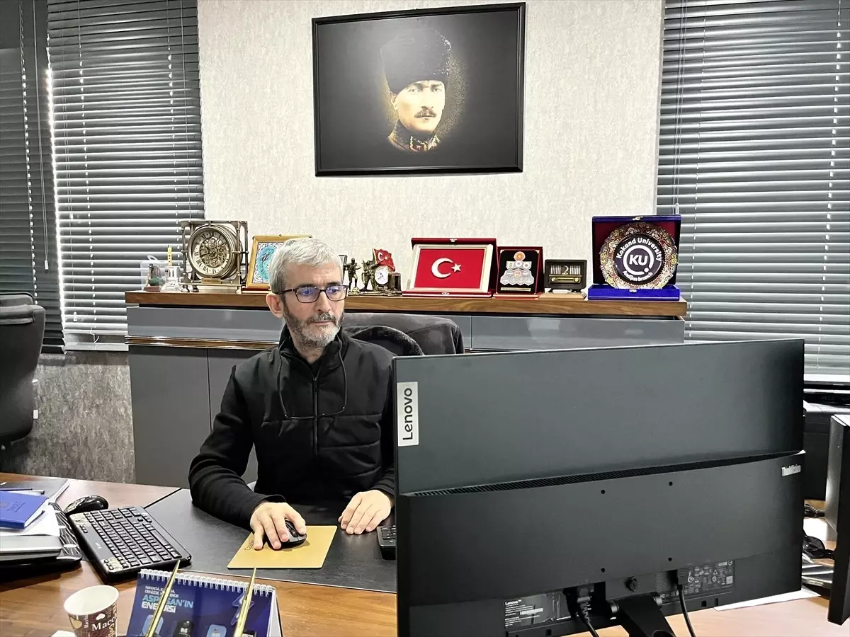 Tarsus Üniversitesi Rektörü Prof. Dr. Özen, AA'nın 'Yılın Kareleri' oylamasına katıldı