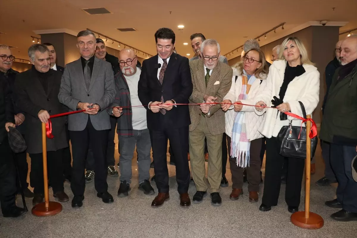 Trabzon'da karikatür sergisi "Karadeniz İncelemeleri 2" açıldı