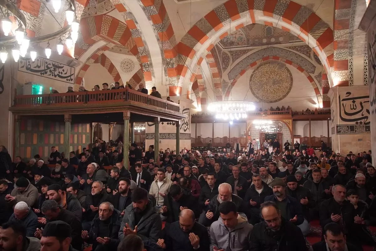 Trakya'da camilerde Miraç Kandili programları düzenlendi