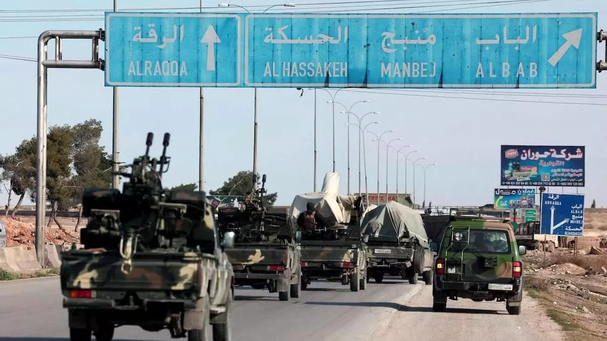 Suriye ordusu: 'Tüm silahlı gruplar Fırat'ın doğusuna çekilmeli'