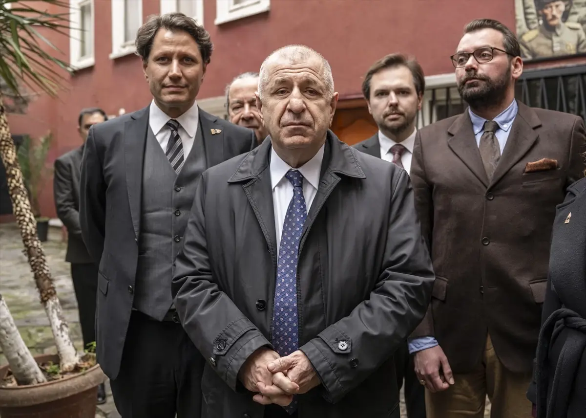 Ümit Özdağ'dan Bağımsız Türk Ortodoks Patrikhanesi'ne ziyaret