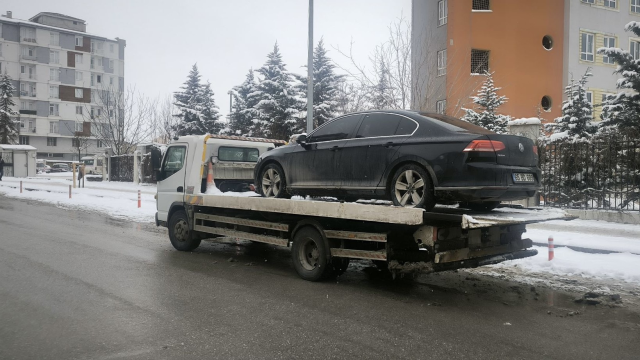 van da dem partili belediye baskaninin resmi 19467798 5840 m