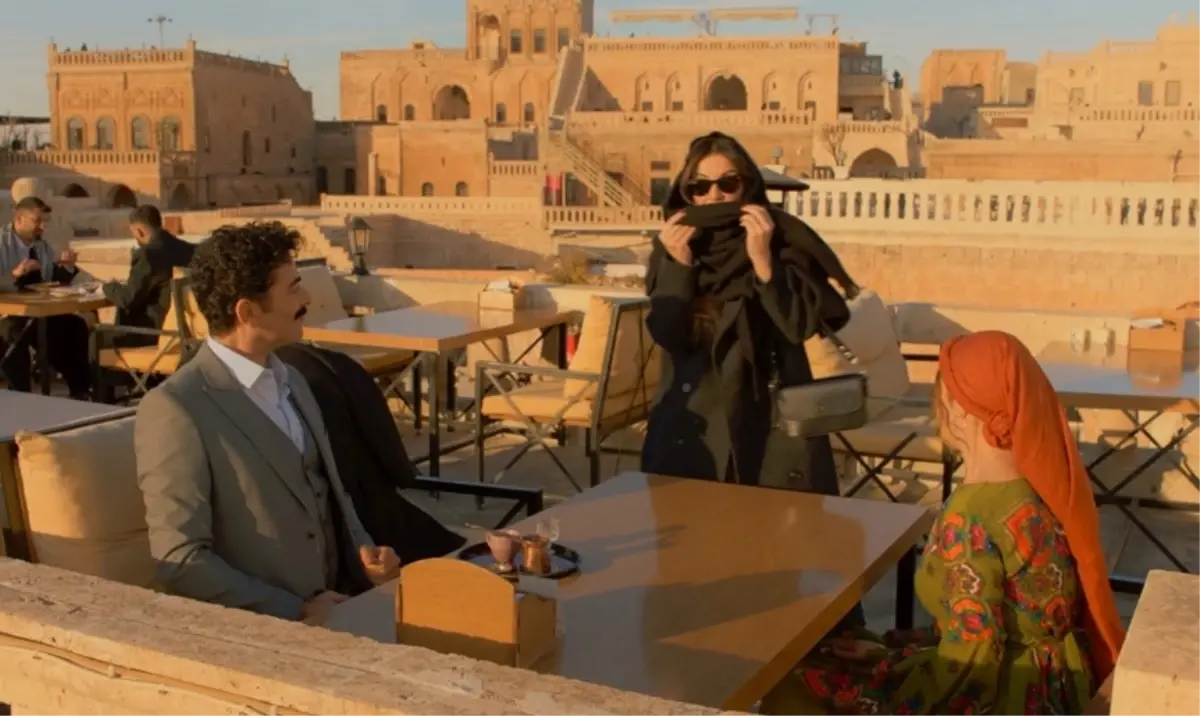 Ailenin Şerefi filmi oyuncuları kim, konusu ne, sonu nasıl bitiyor? Ailenin Şerefi filmi ne zaman, nerede ...