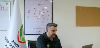 Amed Sportif Faaliyetler Teknik Direktörü Sinan Kaloğlu, AA'nın 'Yılın Kareleri' oylamasına katıldı