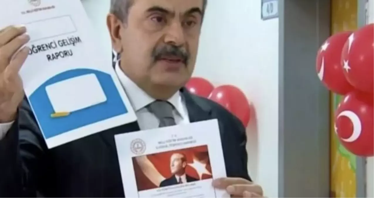 Atatürk fotoğrafı karnelerden kaldırıldı mı? Karnelerden Atatürk fotoğrafı neden kaldırıldı? Yeni karneler...