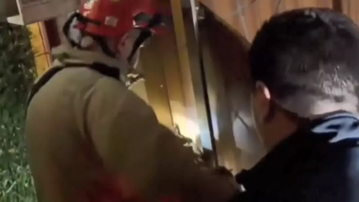 Avcılar'da uyuşturucu operasyonu: Evde sokağı izlemek için kamera sistemi kurmuşlar