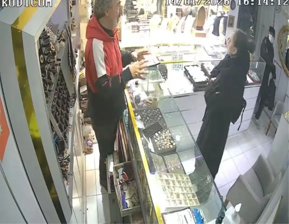 Bahçelievler'de 3 milyon liralık altın hırsızlığı; kuyumcu soygunu kamerada