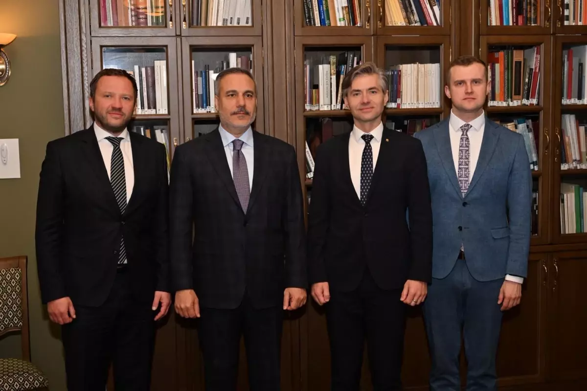 Bakan Fidan, Litvanya'da Türkiye-Baltıklar Dışişleri Bakanları Toplantısı'na katıldı