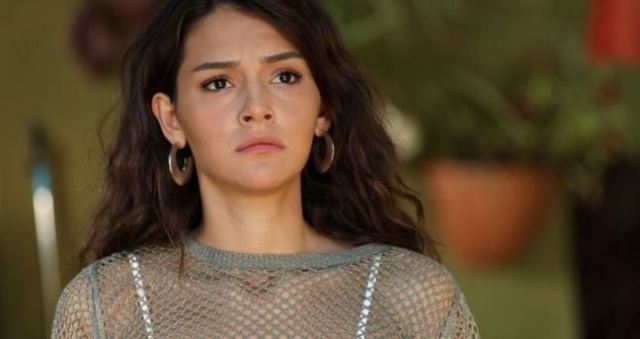 Çağla Boz kimdir, neden gözaltına alındı? Çağla Boz kaç yaşında, nereli, ne iş yapıyor, sevgilisi kim? Çağla Boz kimdir, neden gözaltına alındı? Çağla Boz kaç yaşında, nereli, ne iş yapıyor, sevgilisi kim?