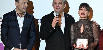 CHP Genel Başkanı Özel, SES Eşitlik ve Dayanışma Derneği Yılın Kadınları Ödül Töreni'ne katıldı