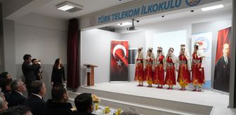 Çubuk'ta öğrenciler karnelerini alarak yarıyıl tatiline başladı