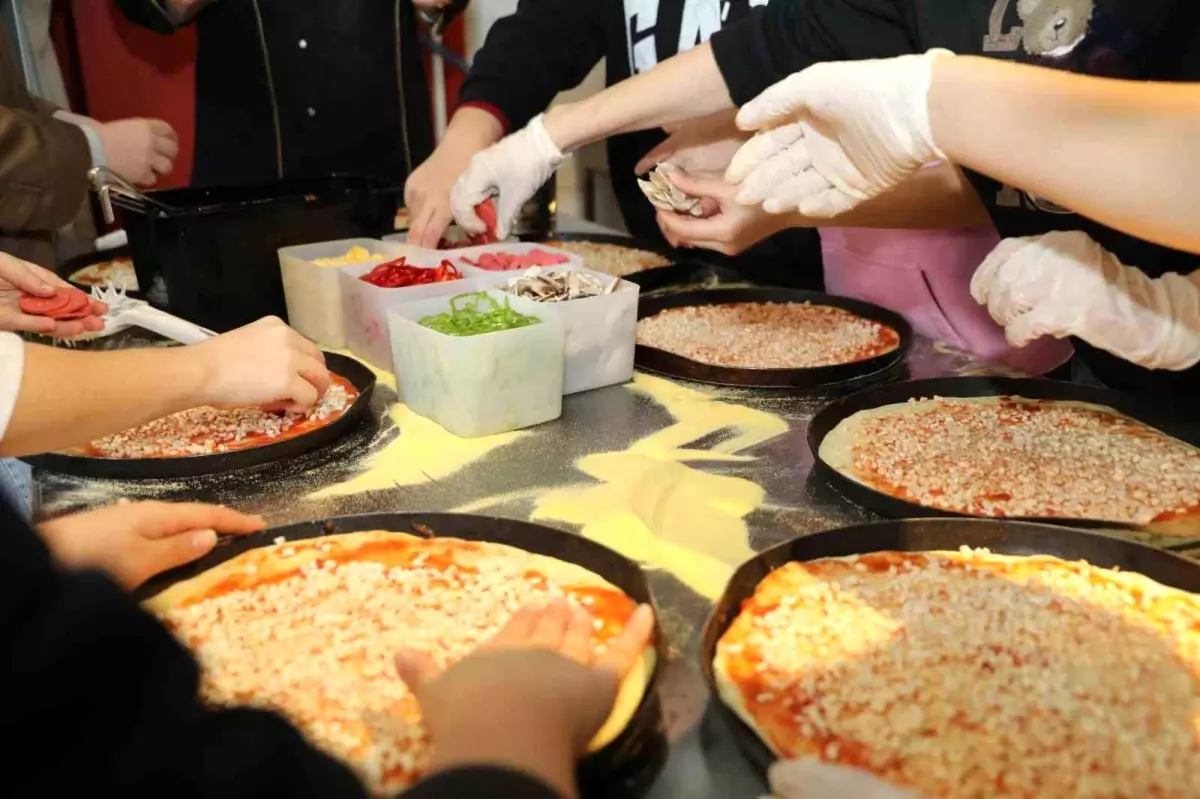 Dereceye giren öğrenciler, en lezzetli ödülü kaptı