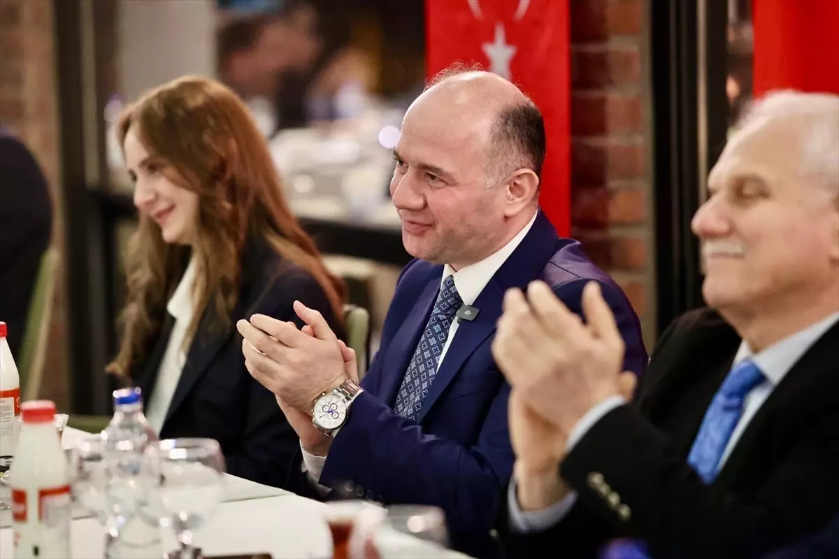 Giresun'dan Osmaniye'ye atanan Vali Serdengeçti için veda programı düzenlendi