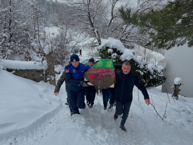hayatini kaybeden engelli ve kimsesiz kiz cocugu 19470819 757 m