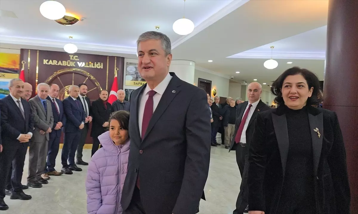 Karabük'ten Adana'ya atanan Vali Yavuz için uğurlama töreni düzenlendi