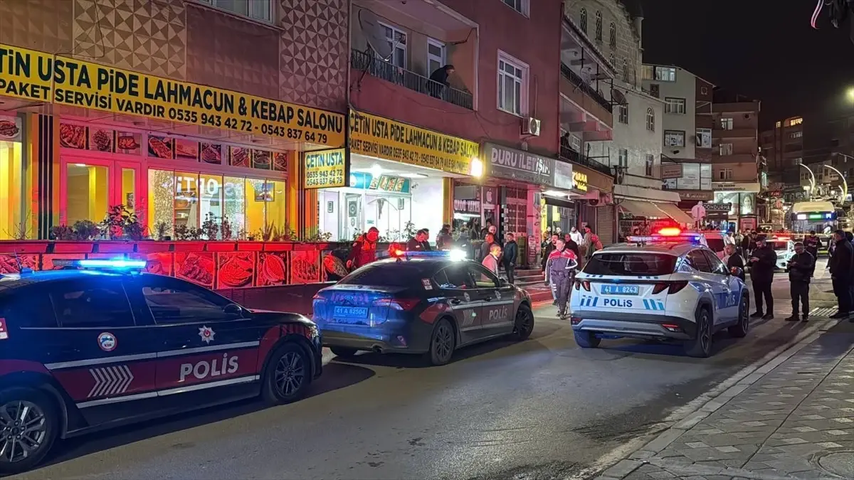 Kocaeli'de restorana düzenlenen silahlı saldırıda 2 kişi yaralandı