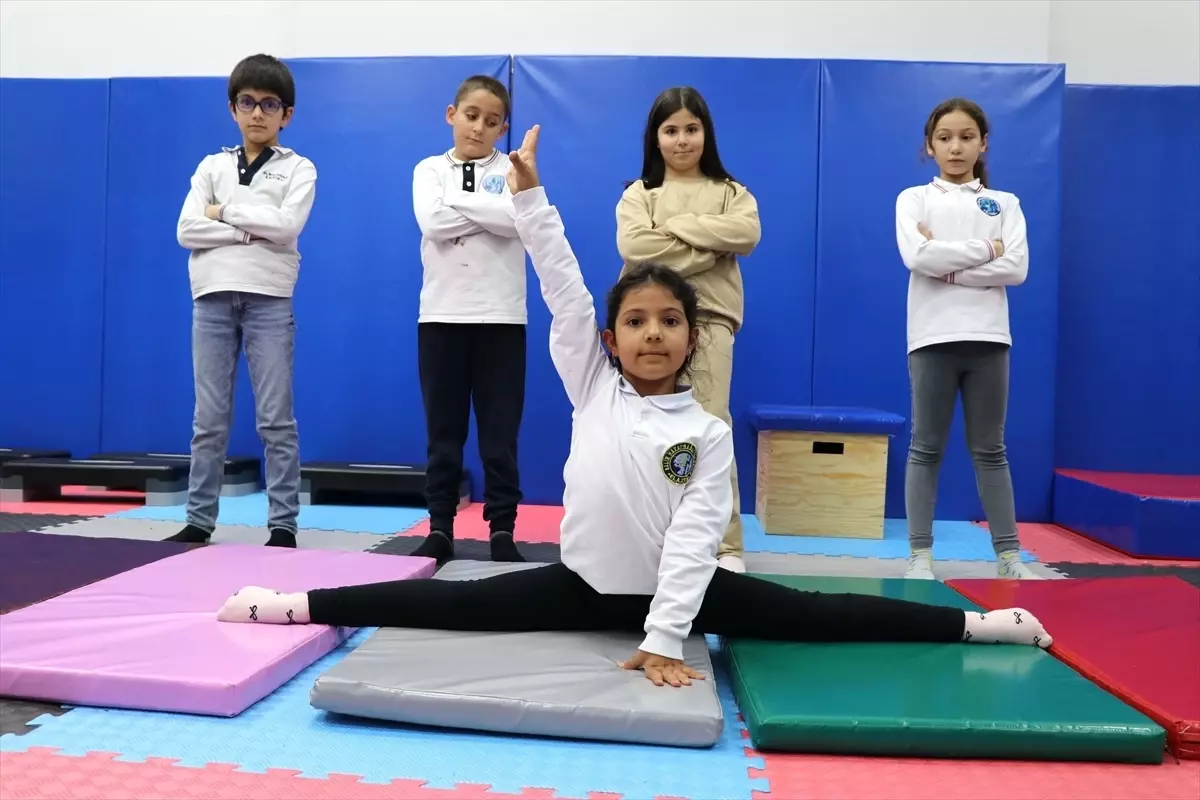 Okullardaki atıl depolar öğrenciler için spor salonlarına dönüştürüldü