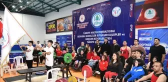 Pursaklar'da halter şampiyonası düzenlendi