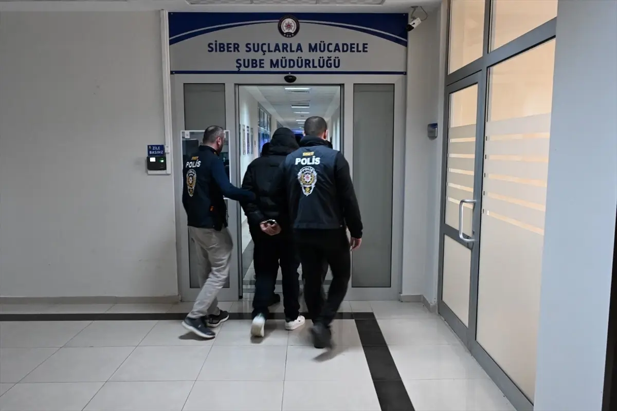 Siirt'te 'sazan sarmalı' yöntemiyle dolandırıcılık yapan 2 zanlı tutuklandı