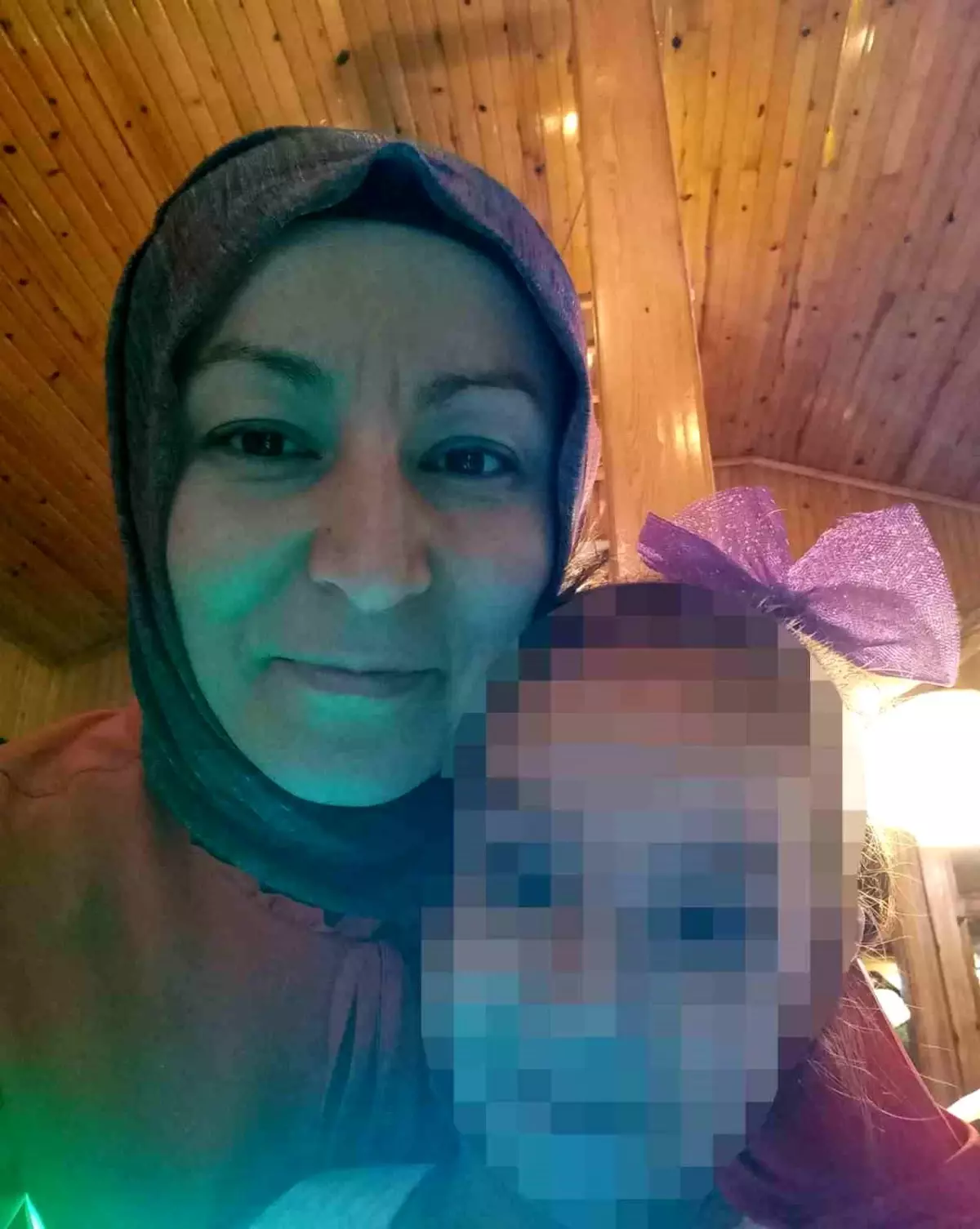 Simav'da otomobille öğrenci servisi çarpıştı: 1 ölü, 1 yaralı