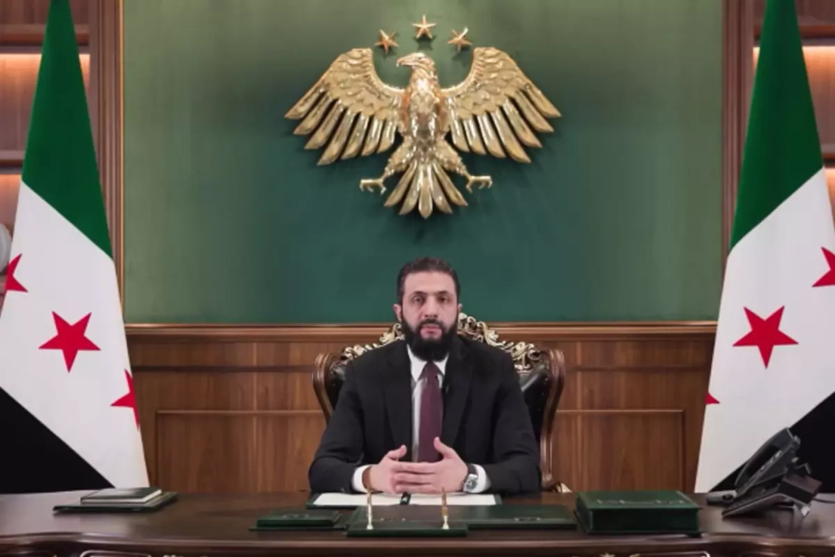 Suriye'den tarihi karar: Kürt hakları yasayla güvence altına alındı