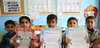 Van, Bitlis, Muş ve Hakkari'de öğrenciler karnelerini aldı