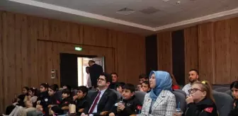 Arsuz'da çocuklar 'Aslan Hürkuş 4: Hürjet Oyunda' filmini izledi