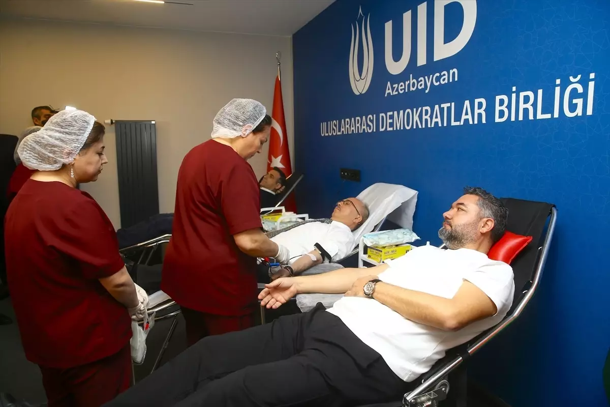 Azerbaycan'da 20 Ocak Katliamı kurbanları anısına kan bağışı kampanyası yapıldı