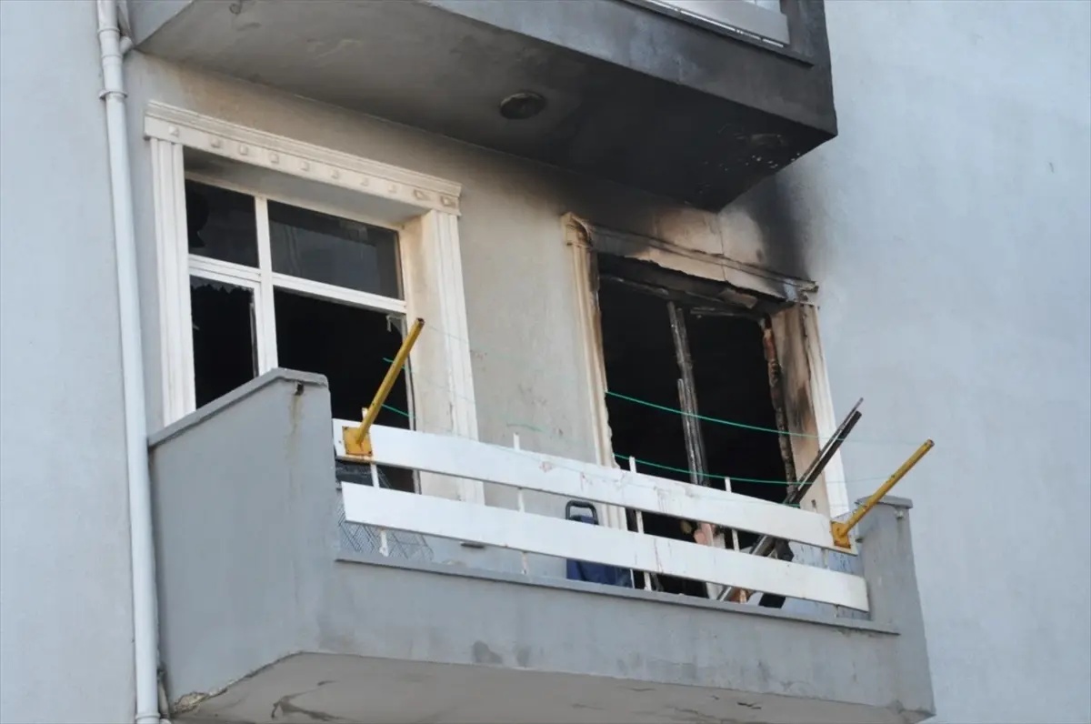Bursa'da yangın çıkan evde 1 kişi ölü bulundu