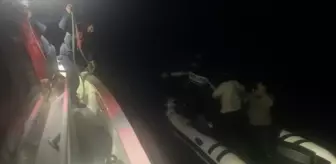 Çanakkale açıklarında 8 düzensiz göçmen kurtarıldı