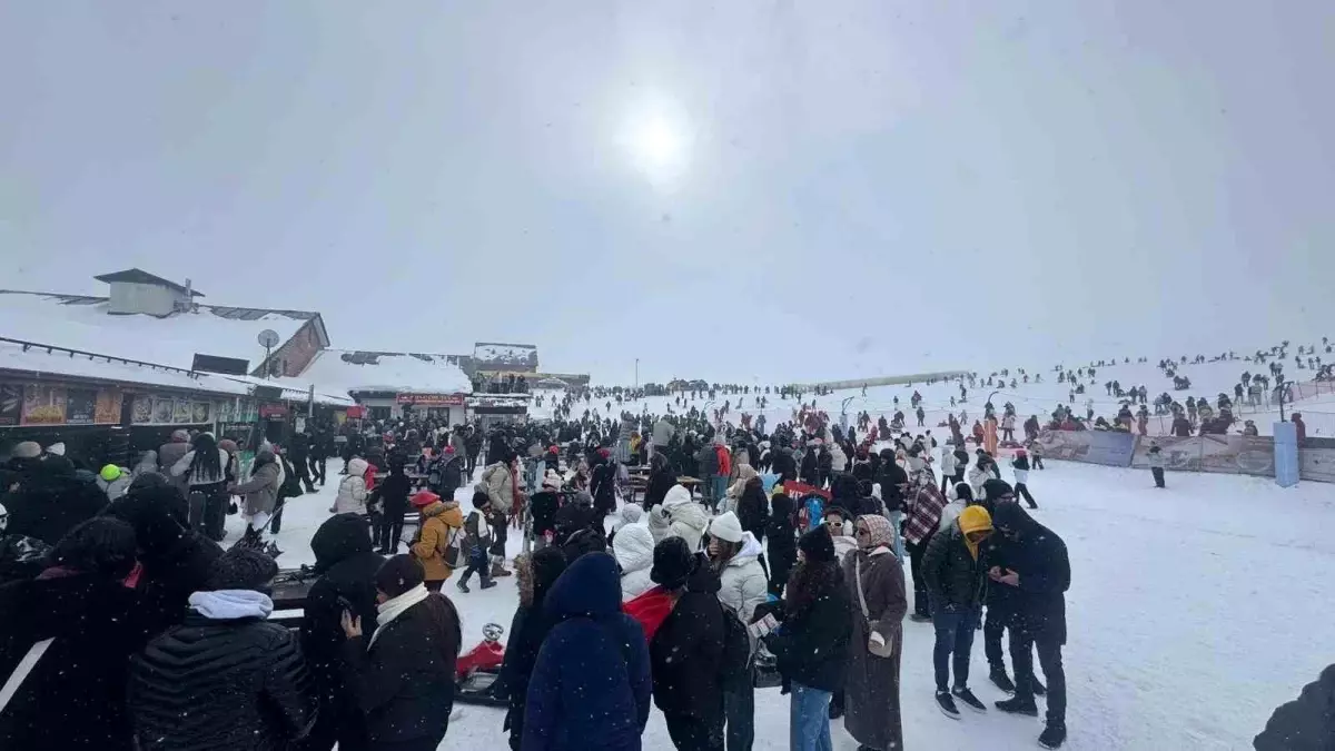 Erciyes'te sömestirin ilk gününde yoğunluk