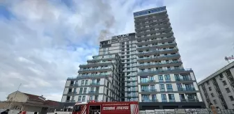 Esenyurt'ta 16 katlı binanın terasındaki kafede çıkan yangın söndürüldü