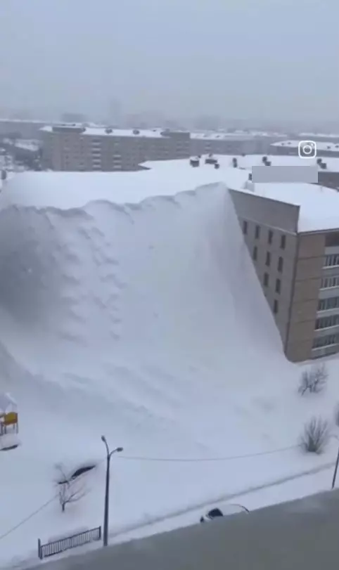 В Камчатке изображения, не уступающие ледниковой эпохе! Толщина снега достигла 4 этажа