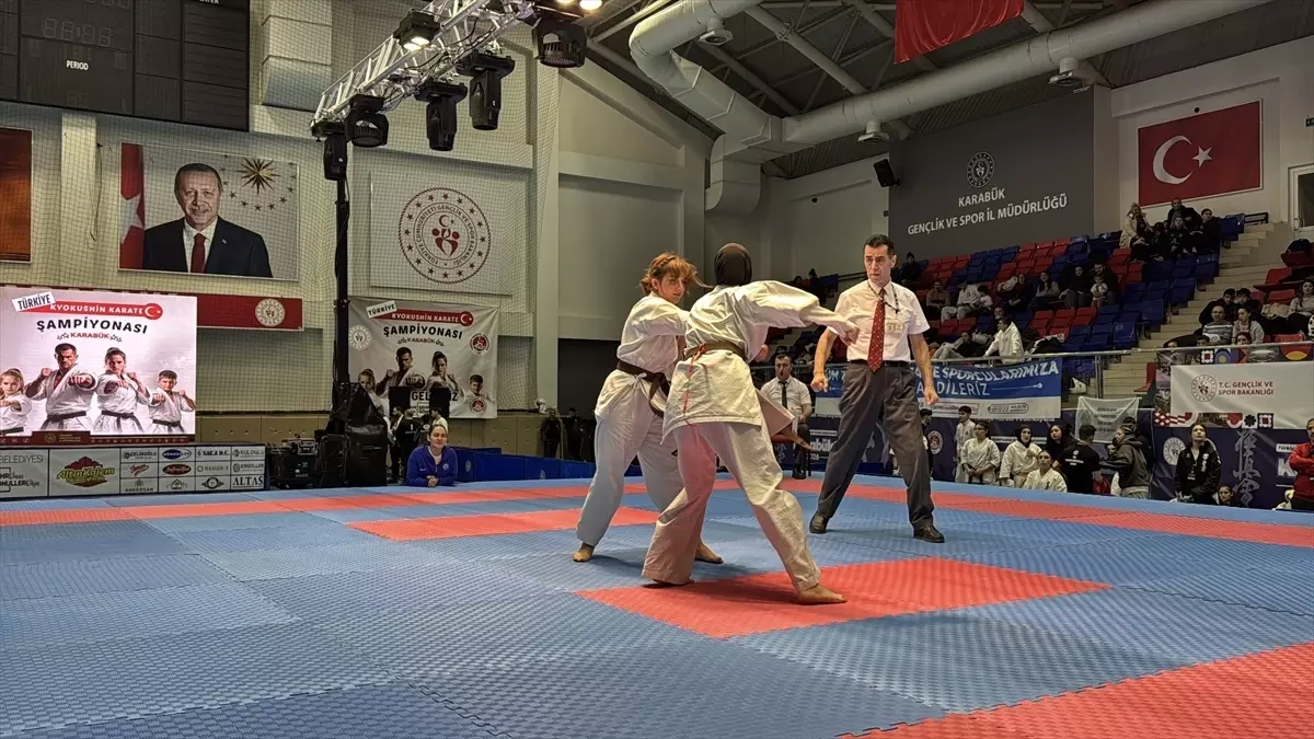 Karabük'te düzenlenen Türkiye Kyokushin Karate Şampiyonası sona erdi