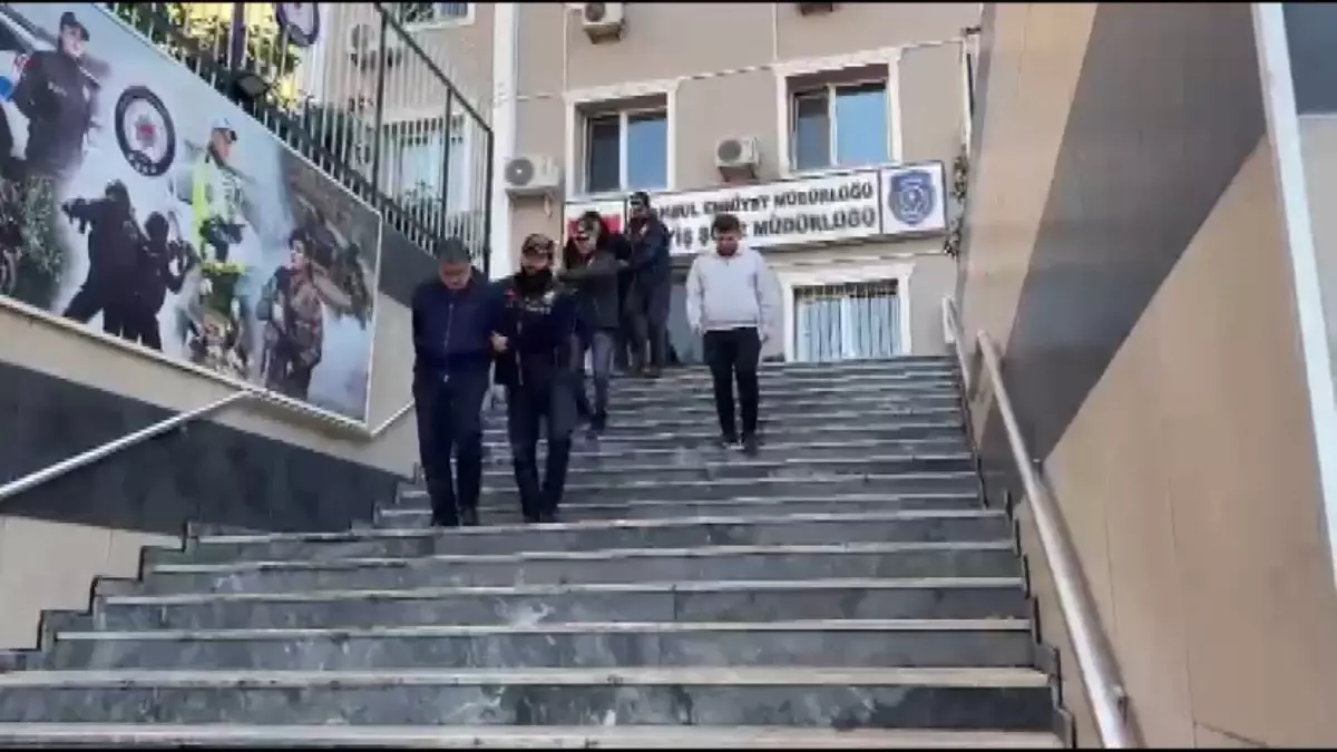 İstanbul'da kablo firmasının ortağı 5 milyon dolar dolandırdığı iddiasıyla gözaltına alındı