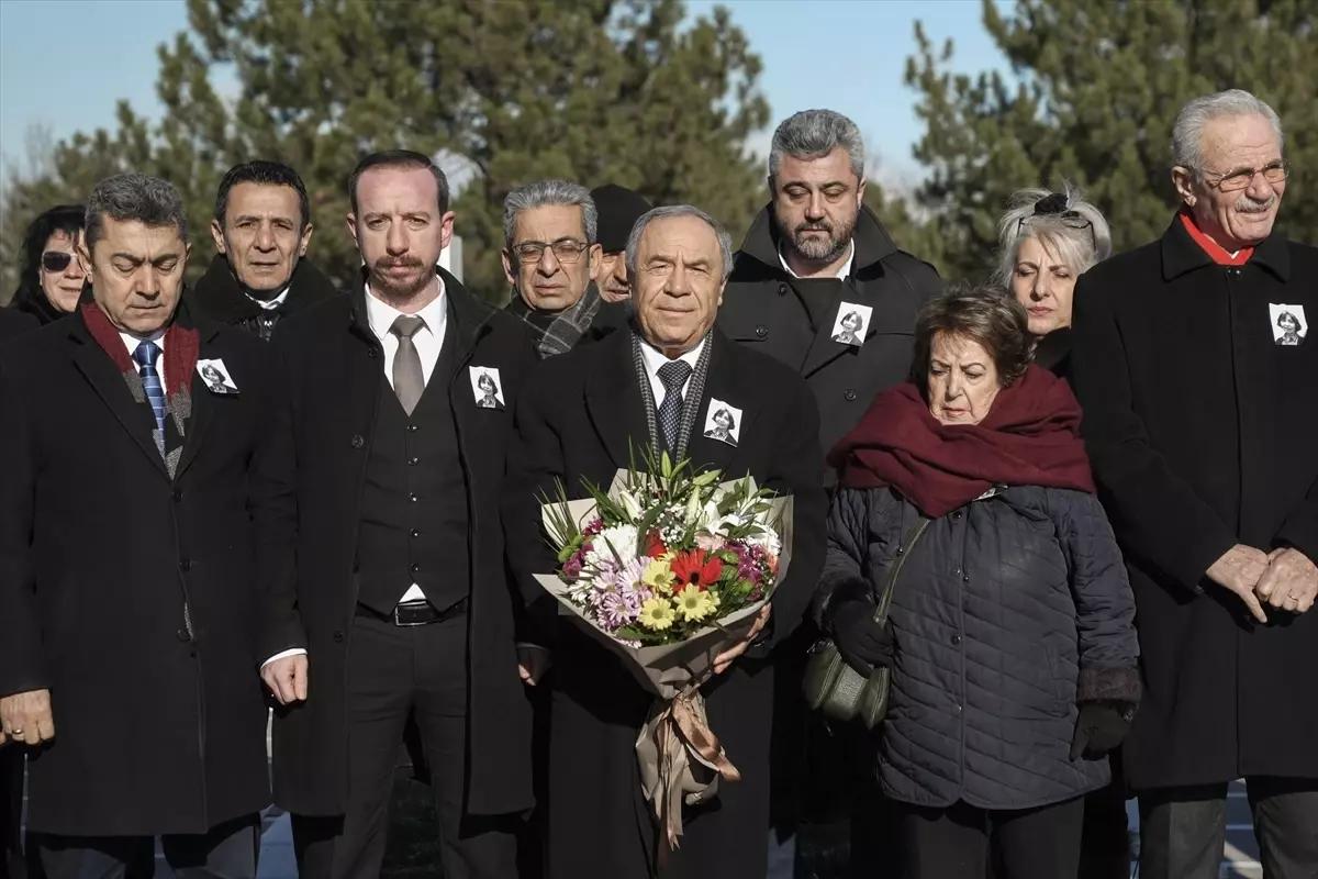 Rahşan Ecevit vefatının 6. yılında mezarı başında anıldı