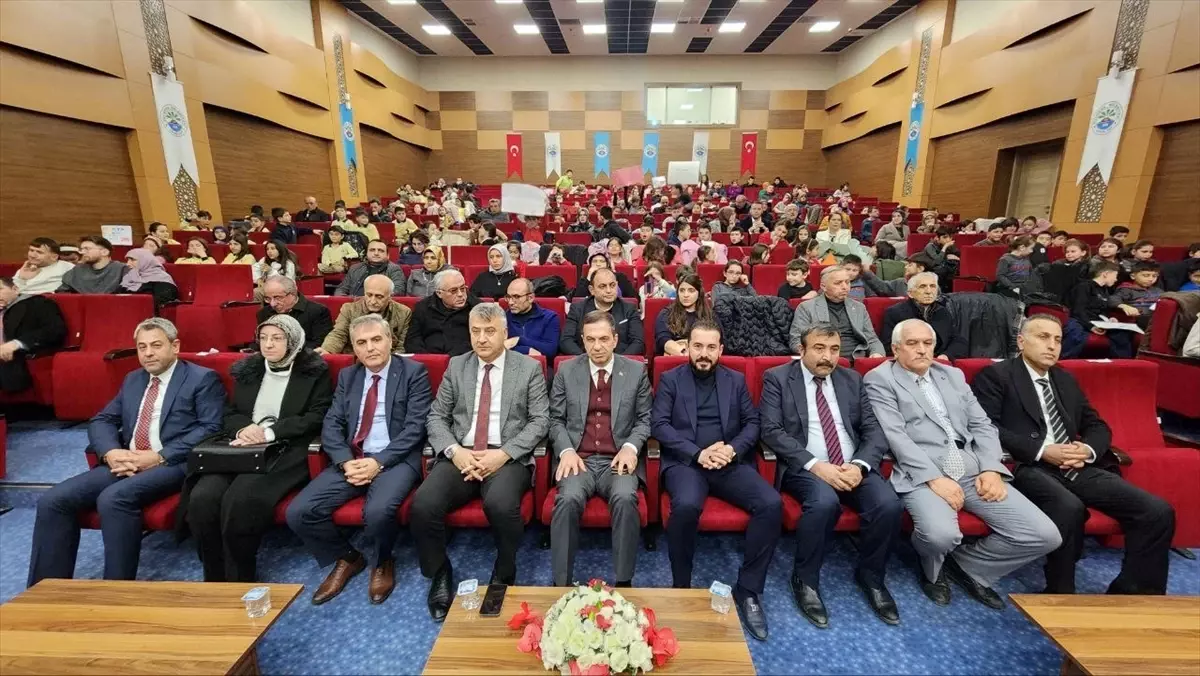 Suluova'da Bilgi ve Kültür Şenliği yapıldı