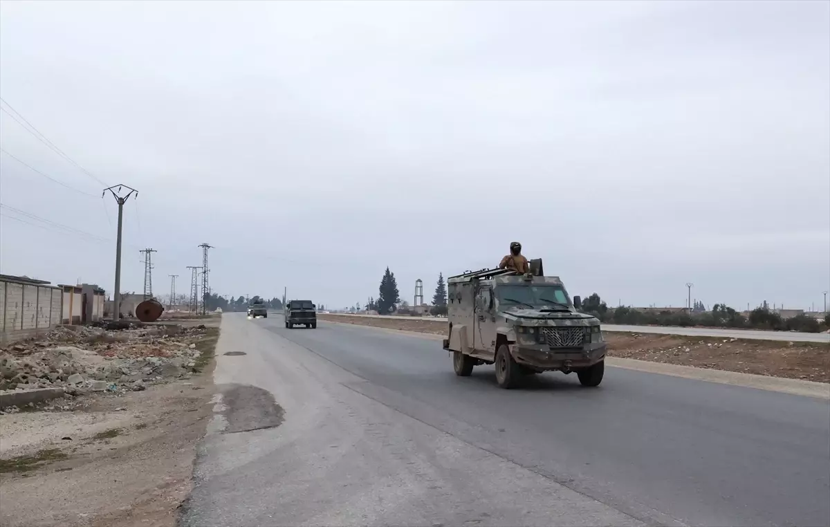 Suriye ordusu Deyr Hafir'e girmeye başladı