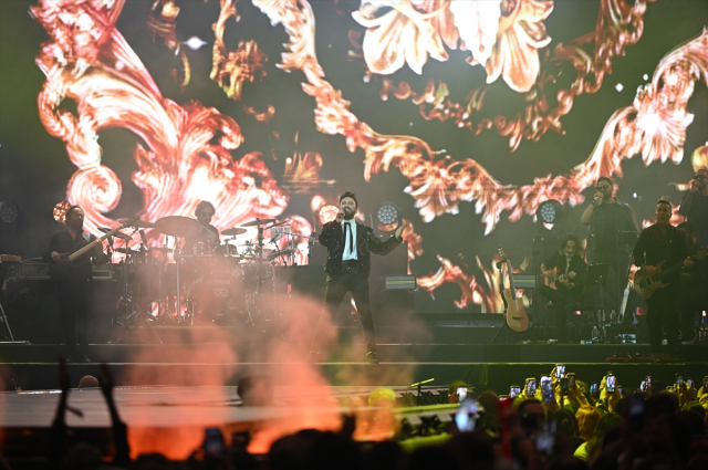 tarkan in 7 yil sonra verdigi konsere kuzu kuzu 19473978 2030 m