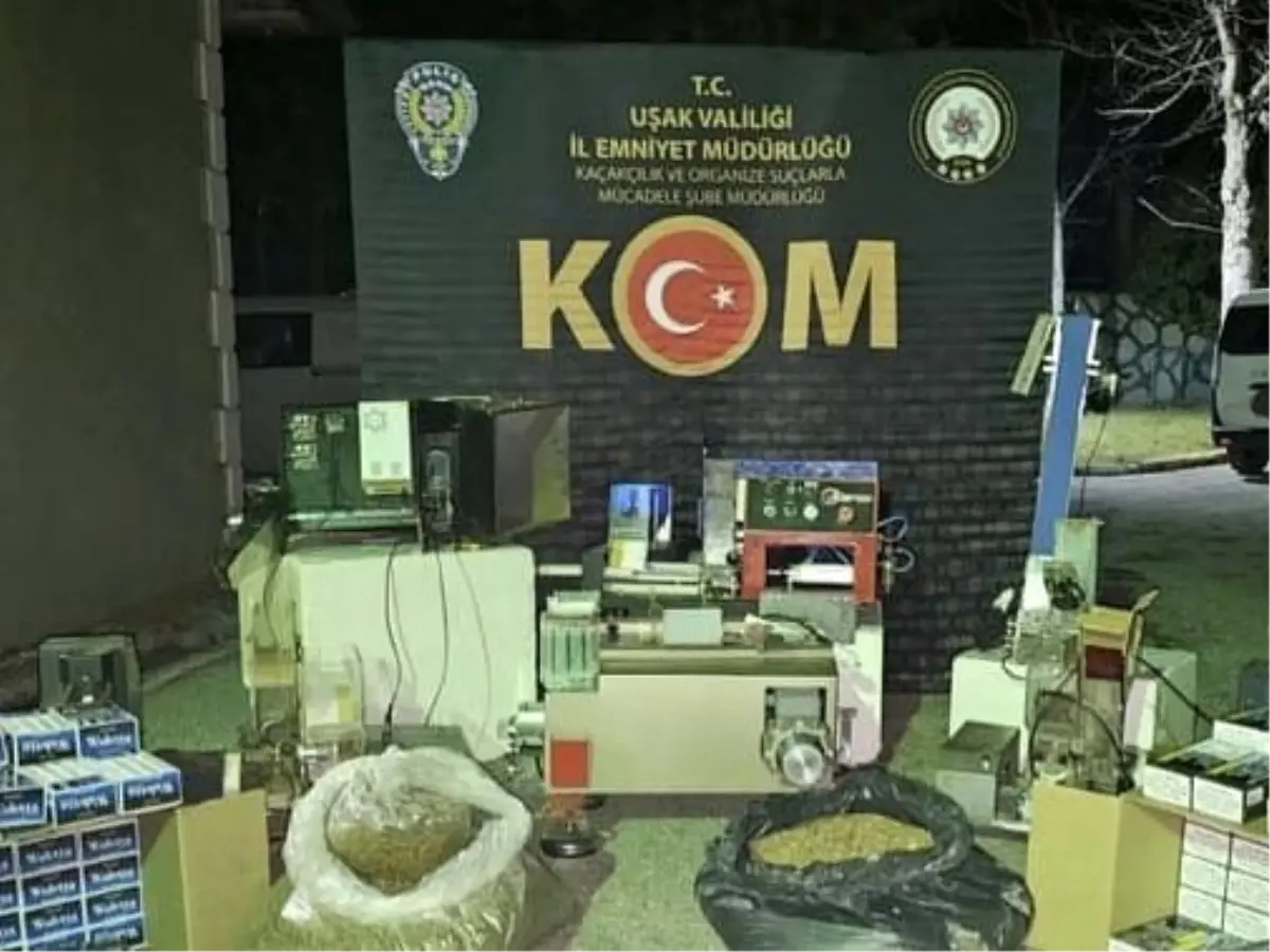 Uşak'ta çok sayıda kaçak makaron ve tütün ele geçirildi