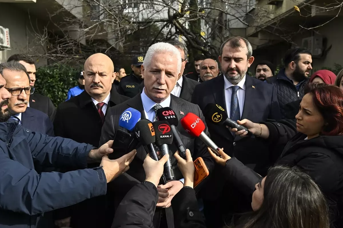 Vali Gül'den Güngören'de bıçaklanarak öldürülen Atlas Çağlayan'ın ailesine ziyaret Açıklaması