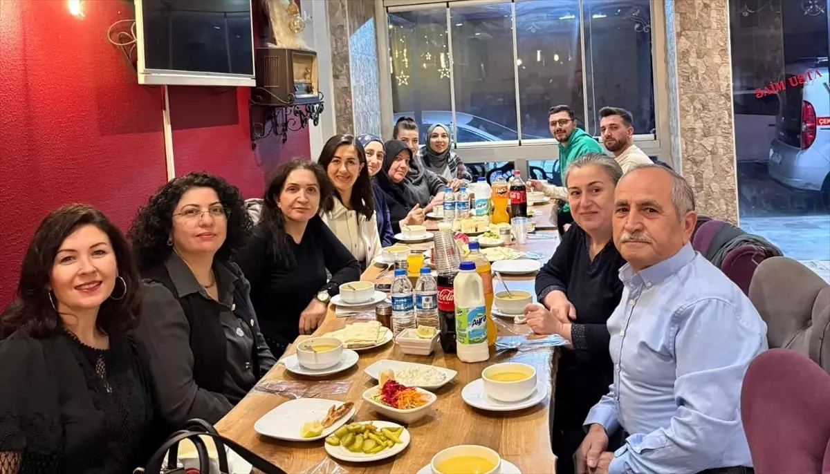 Vezirköprü Devlet Hastanesinde 40 yıllık personele veda