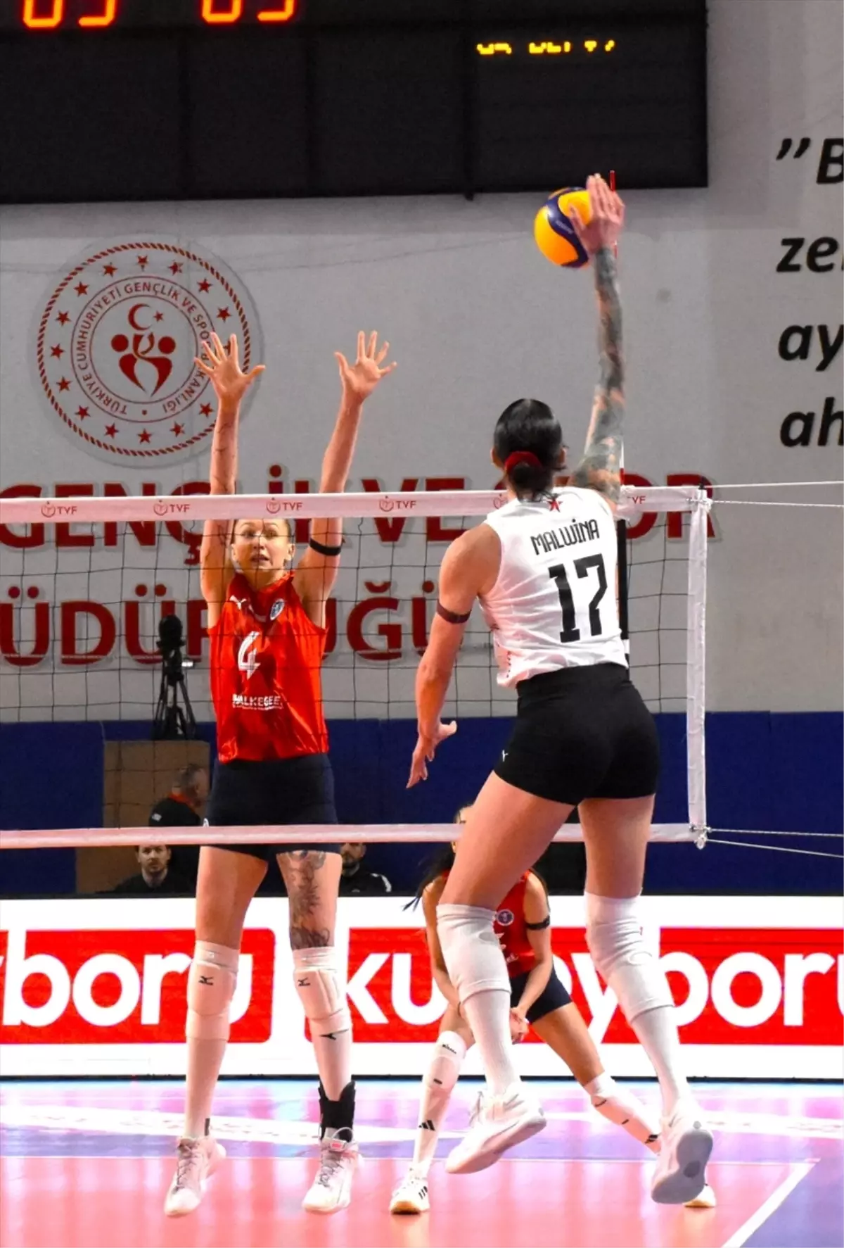 Voleybol: Sultanlar Ligi